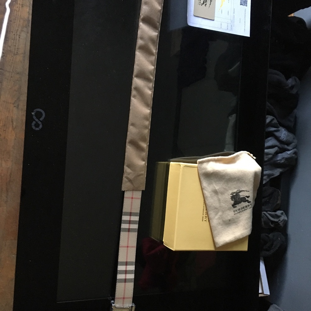 Burberry Monogram Belt Size 36 - Picture 15 of 15